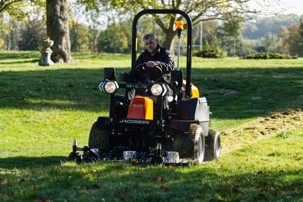 HR3 ELiTE (Commercial/Rotary Mowers) | Jacobsen
